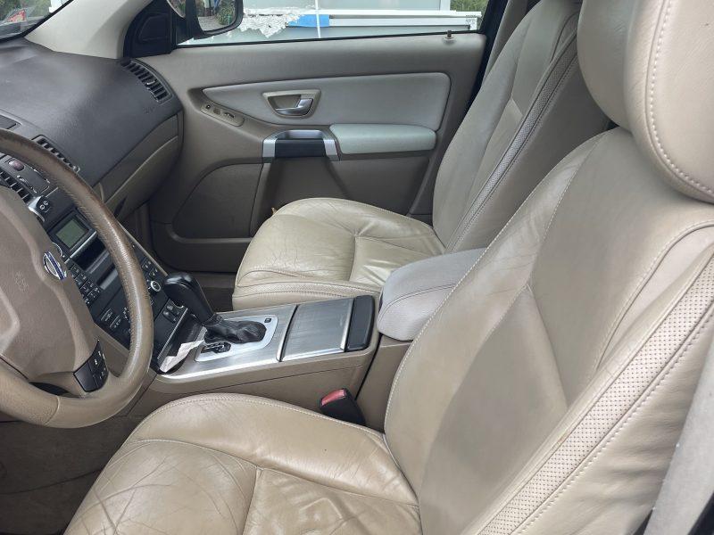 Wynajem Volvo XC 90 4x4