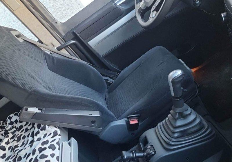 Sprzedam samochód ciężarowy MAN TGX 26.400